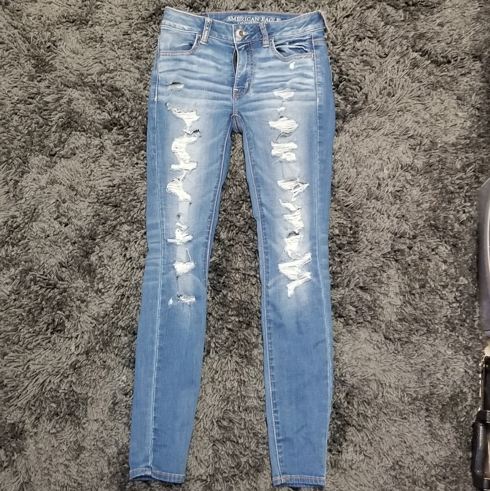 🖤AE Distressed Jeggings🖤